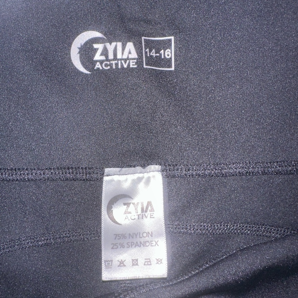 Lot of 3 Zyia Actuve leggings ankle length and one extra long pair